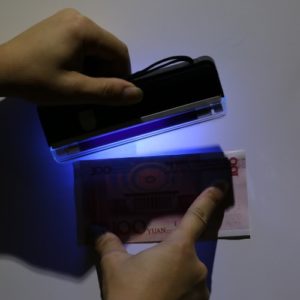 Portable Handheld UV-Licht Taschenlampe Lampe gefälschte Banknote Papier Währung Geld Detektor